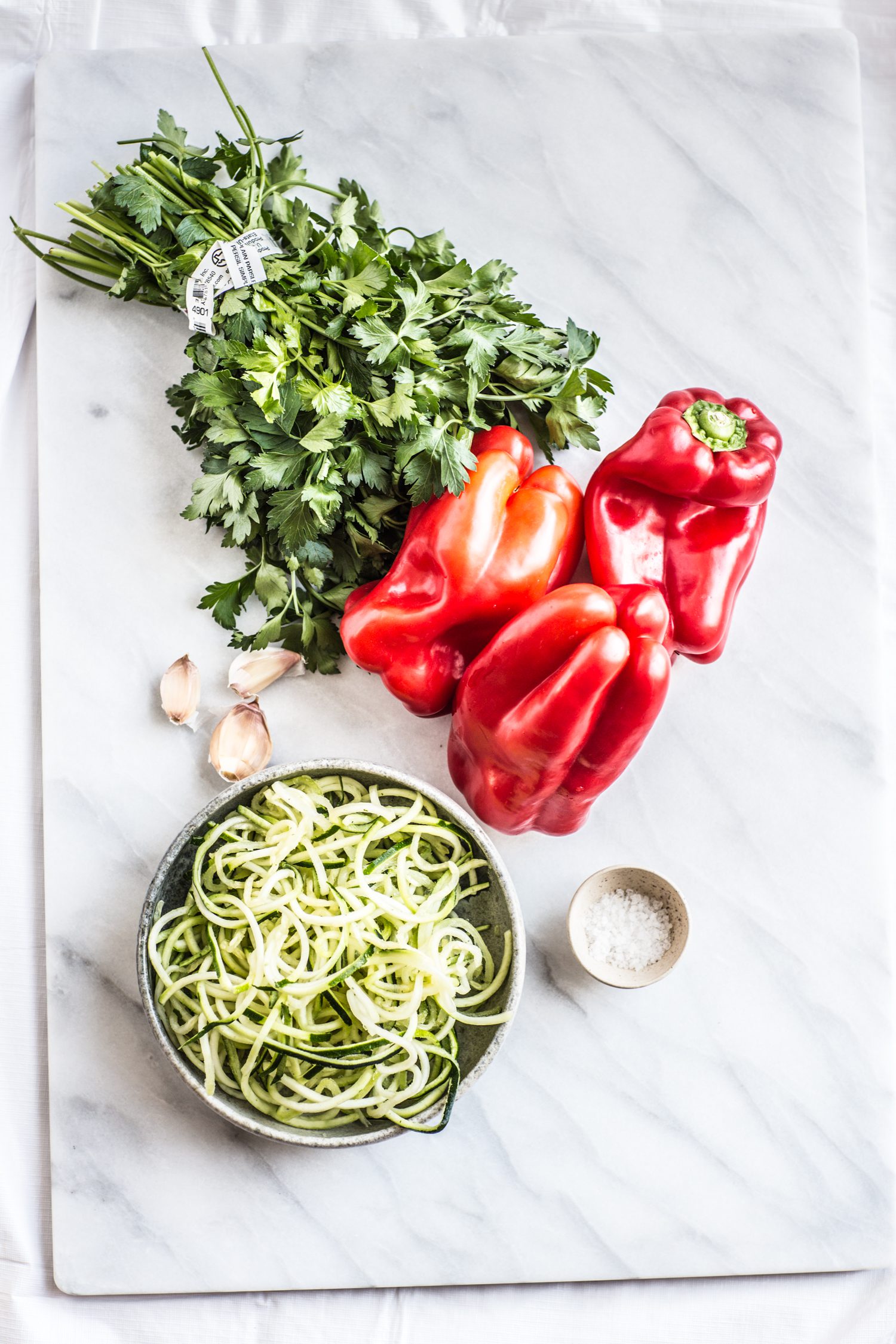 zucchini with red pepper sauce